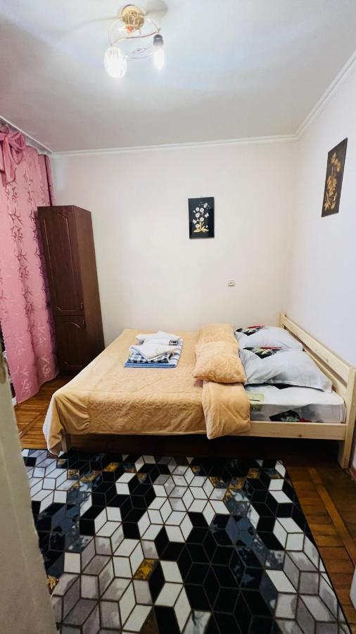 Flat Near The Sea Apartment Гагра Екстериор снимка